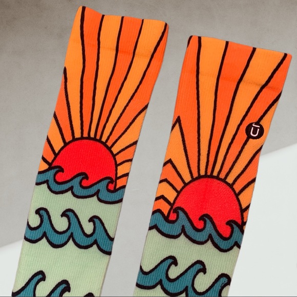 Sun on water knee high socks - Picture 2 of 4